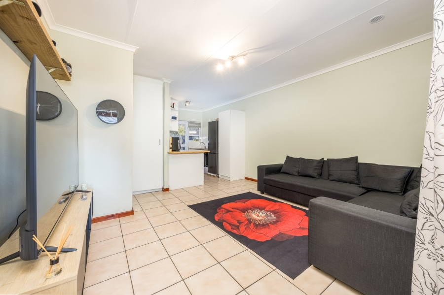 2 Bedroom Property for Sale in Goedemoed Western Cape